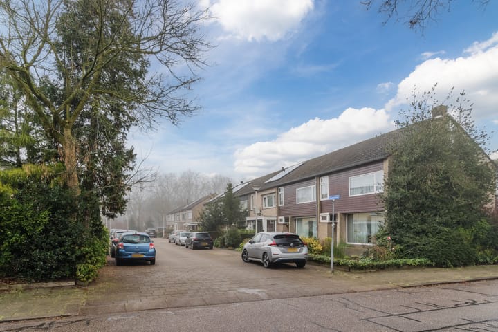 Foto 62 van Dussekstraat 97