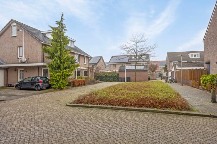 Foto 7 van P. Flintstraat 29