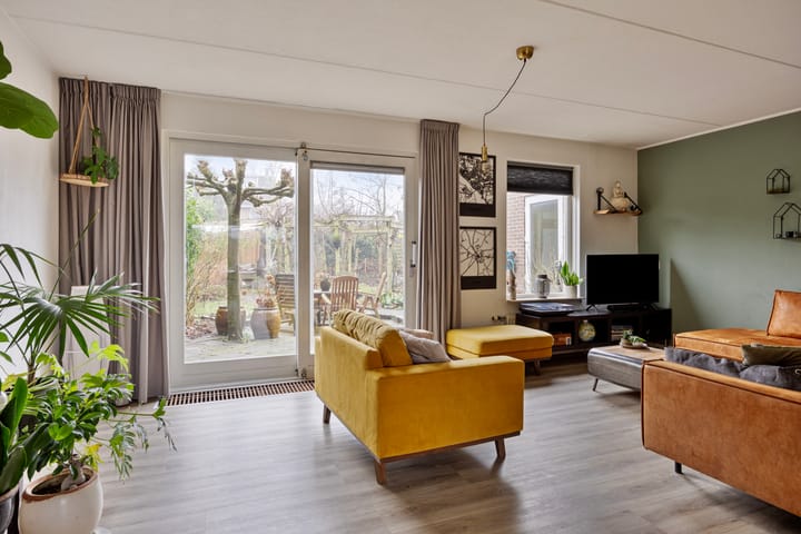 Foto 11 van P. Flintstraat 29