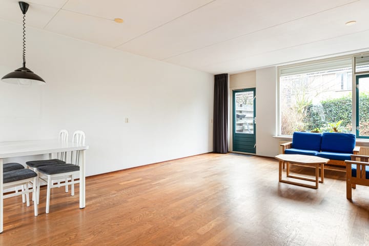 Foto 9 van Haarmos 14