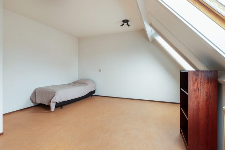 Foto 17 van Haarmos 14