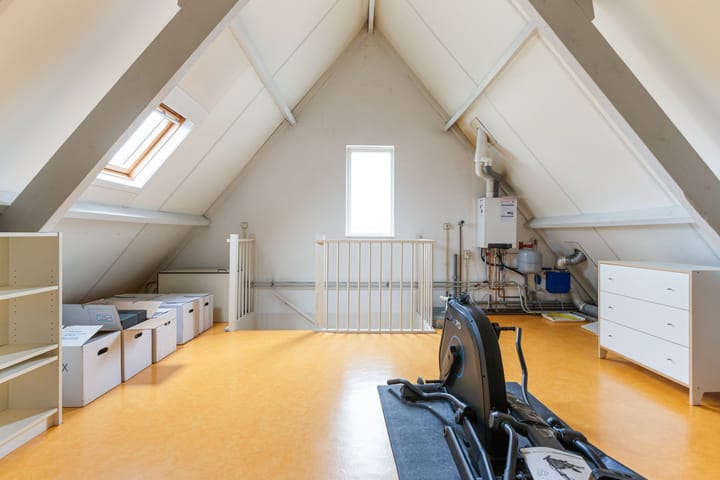 Foto 23 van Haarmos 14