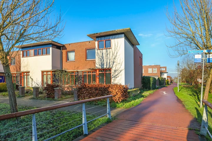 Foto 1 van Tegulastraat 2