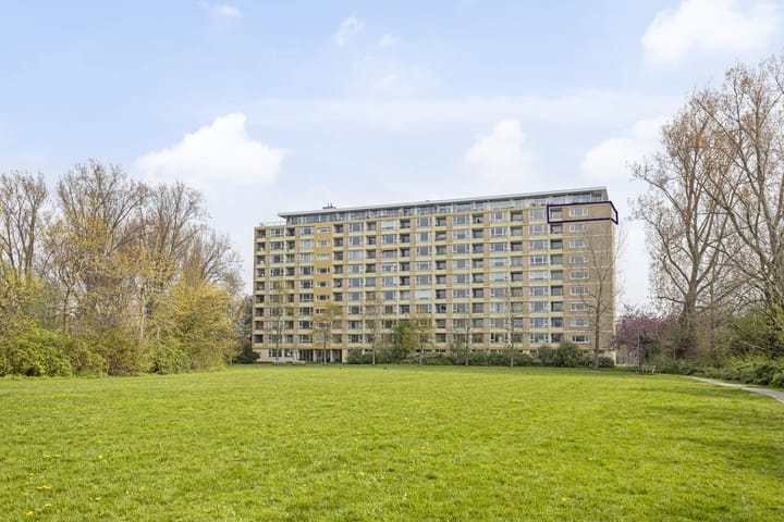 Foto 1 van Van Vollenhovenplein 99