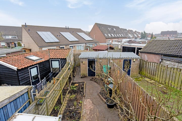 Foto 16 van Goudenregenlaan 20