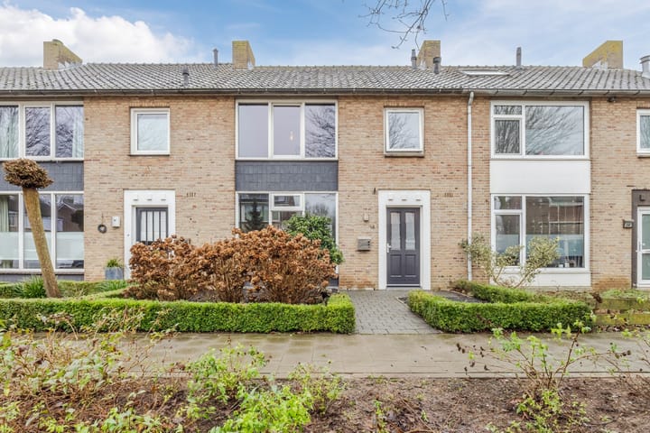 Foto 1 van Julianastraat 14