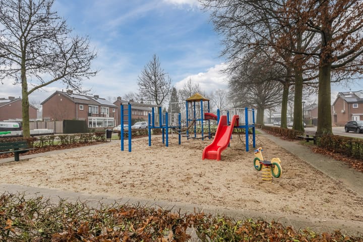 Foto 27 van Julianastraat 14