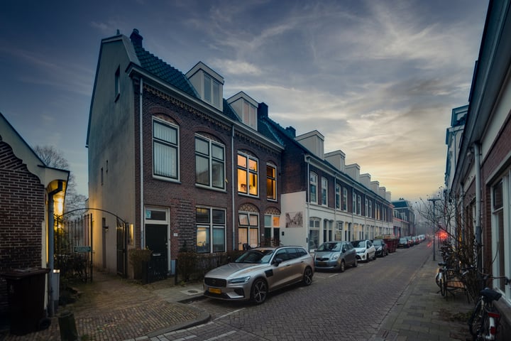 Bekijk foto van Zonstraat 21 B