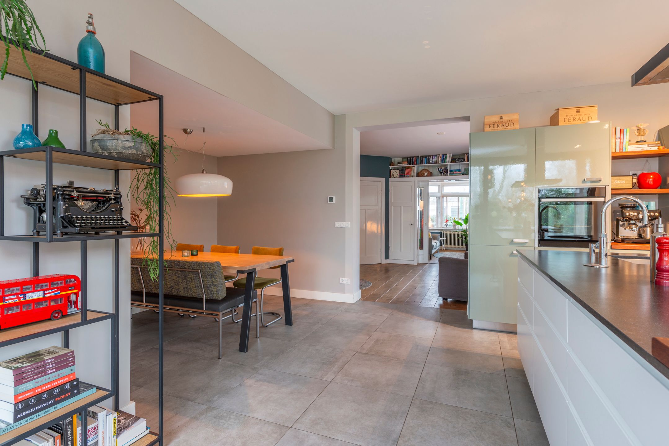 Foto 12 van Traaij 215