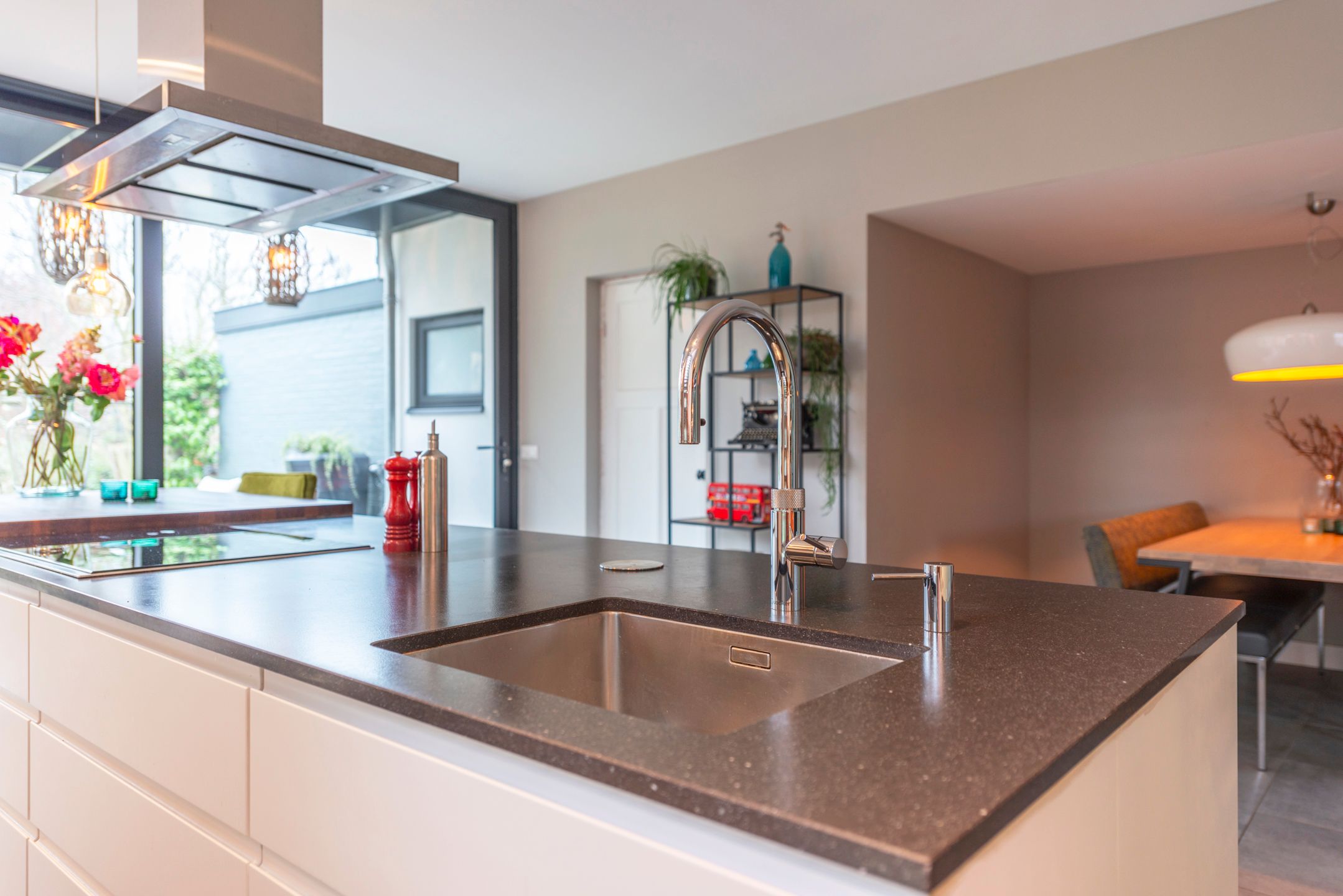 Foto 15 van Traaij 215