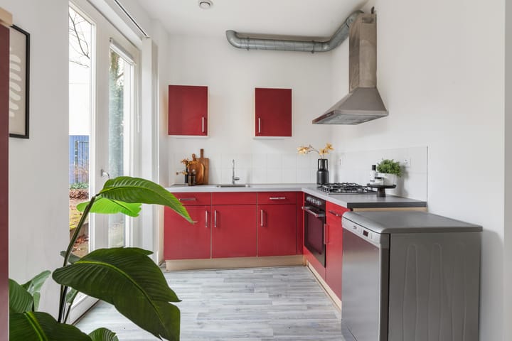 Foto 15 van Essenstraat 9-B