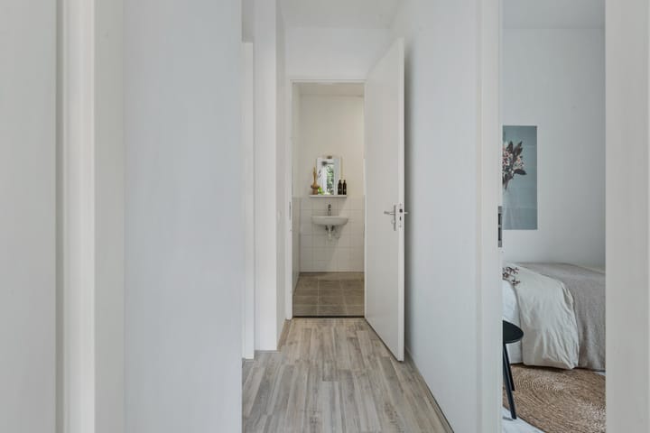 Foto 17 van Essenstraat 9-B