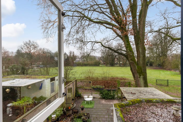 Foto 13 van Van Brerostraat 57