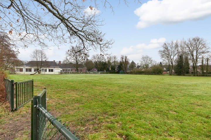 Foto 29 van Van Brerostraat 57