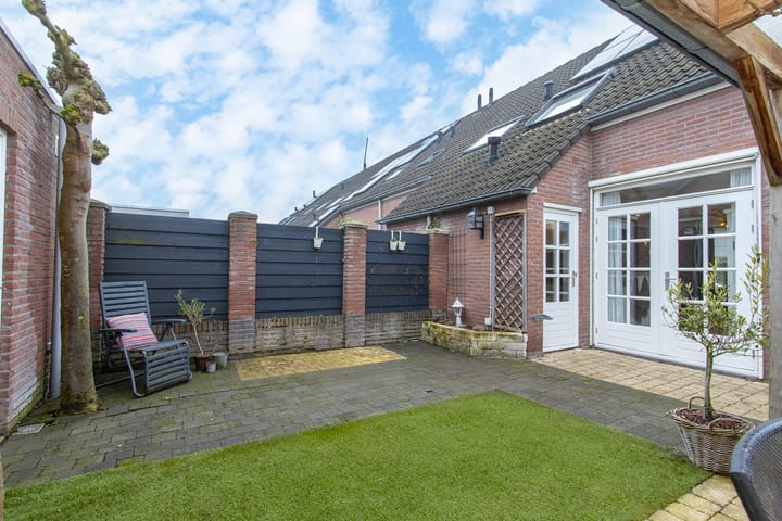 Foto 49 van Dokter van Wieringenstraat 24