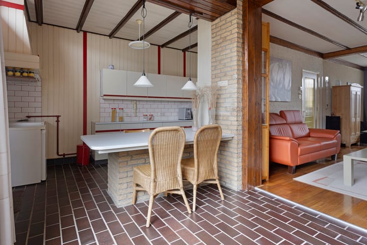 Foto 13 van Van Heutszstraat 62