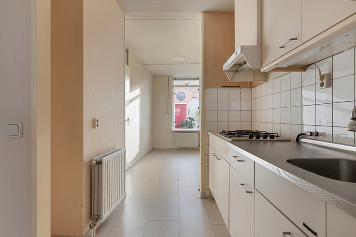 Foto 10 van Aagje Dekenstraat 28