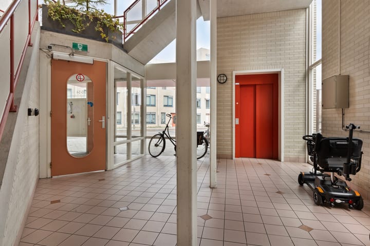 Foto 24 van Aagje Dekenstraat 28