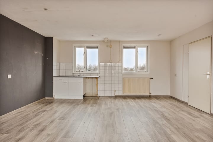 Foto 10 van Saffraanplein 25