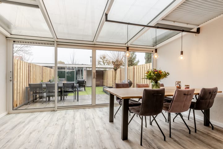 Foto 11 van Leeghwaterstraat 105