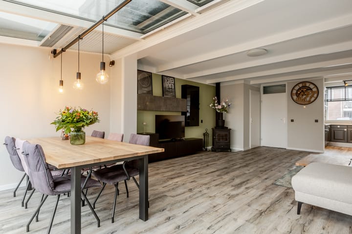 Foto 15 van Leeghwaterstraat 105