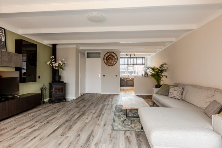 Foto 19 van Leeghwaterstraat 105