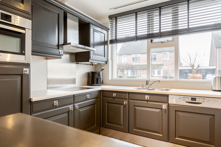 Foto 24 van Leeghwaterstraat 105