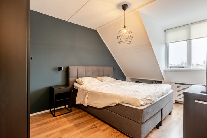 Foto 35 van Leeghwaterstraat 105