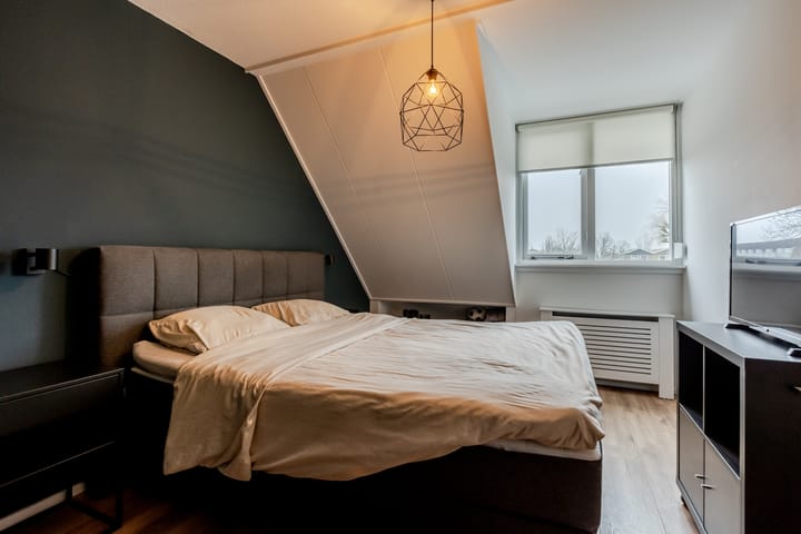 Foto 36 van Leeghwaterstraat 105