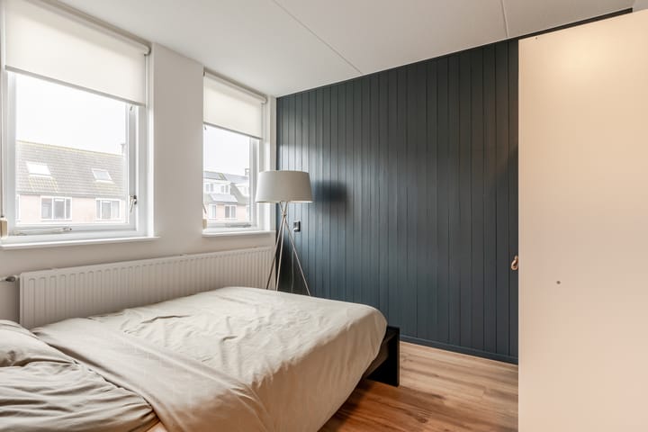 Foto 38 van Leeghwaterstraat 105