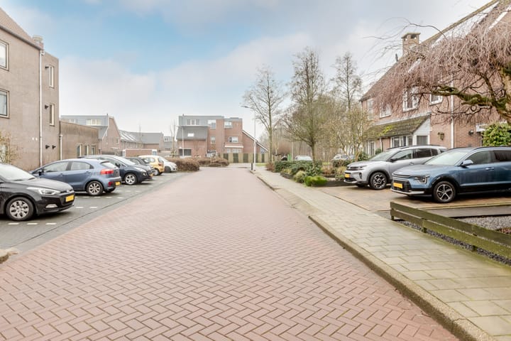 Foto 65 van Leeghwaterstraat 105