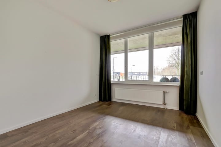 Foto 15 van Moerplein 81