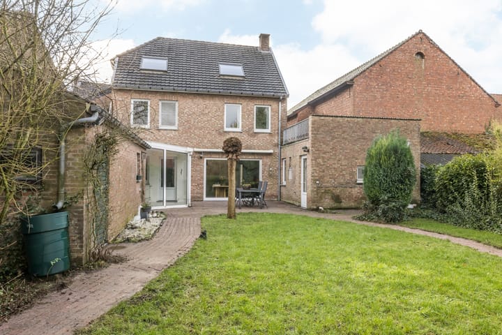 Foto 40 van Duivenstraat 9-B