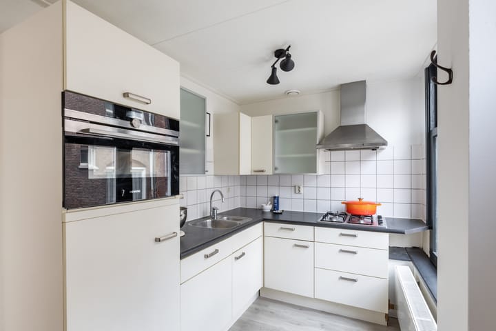 Foto 11 van Eerste Tuindwarsstraat 2-B