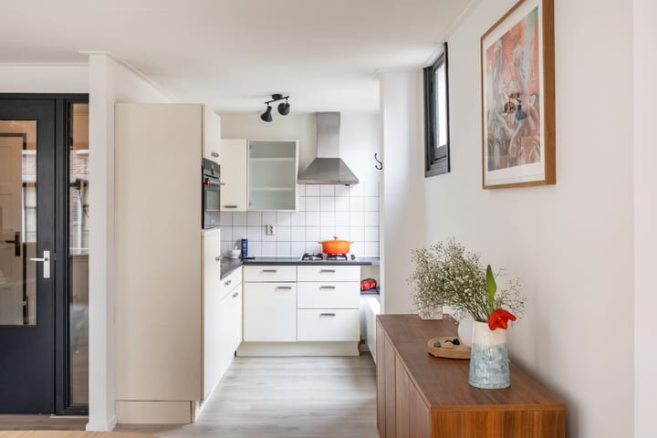 Foto 10 van Eerste Tuindwarsstraat 2-B