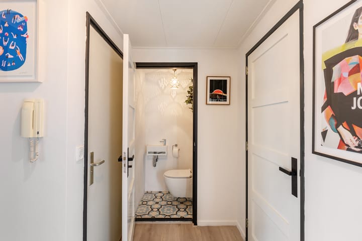 Foto 18 van Eerste Tuindwarsstraat 2-B