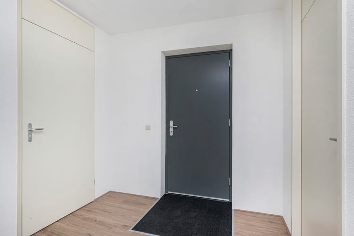 Photo 13 of Stationsplein 72