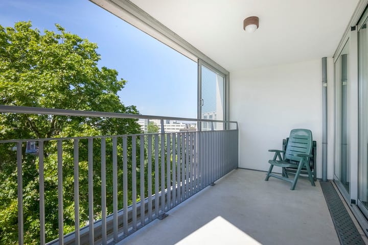 Photo 24 of Stationsplein 72