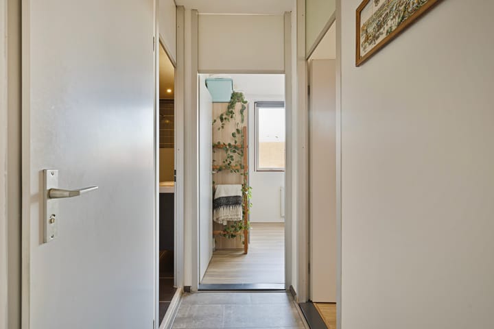 Foto 16 van Braak 82