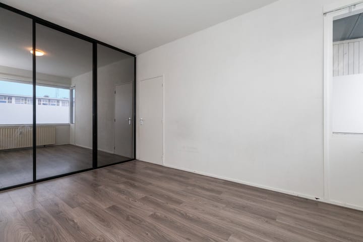 Foto 14 van Cornelis Heinricksestraat 61