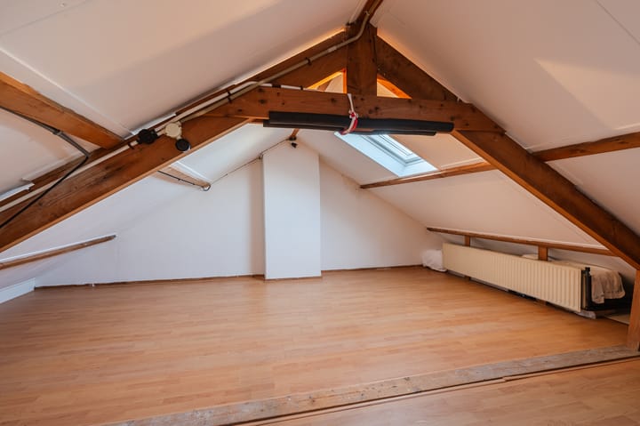 Foto 26 van Ambachtshof 85