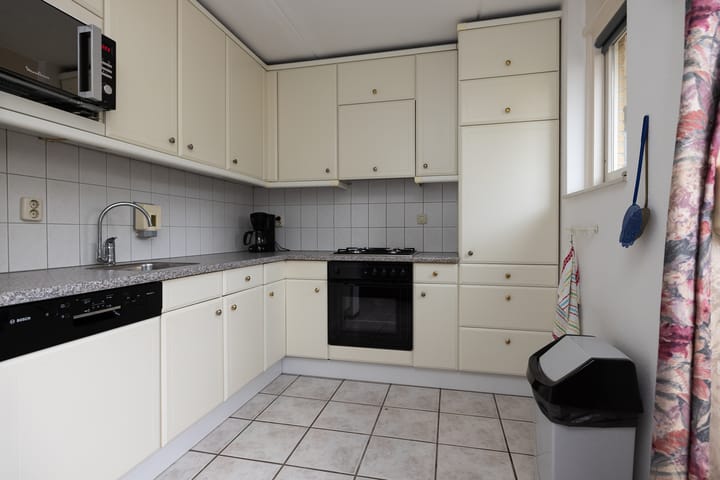 Foto 25 van Botter 37 43