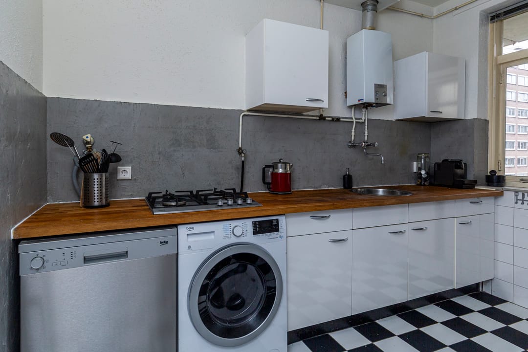 Photo 11 of Dr H. Colijnlaan 24