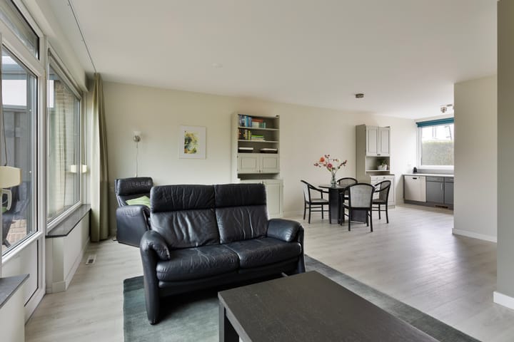 Photo 5 of Aalsburg 2823