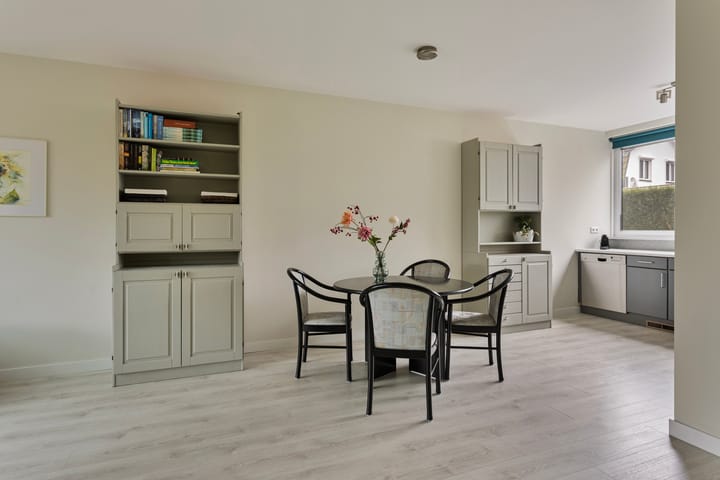 Photo 6 of Aalsburg 2823