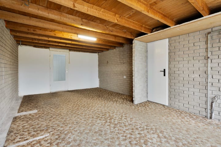 Photo 11 of Aalsburg 2823