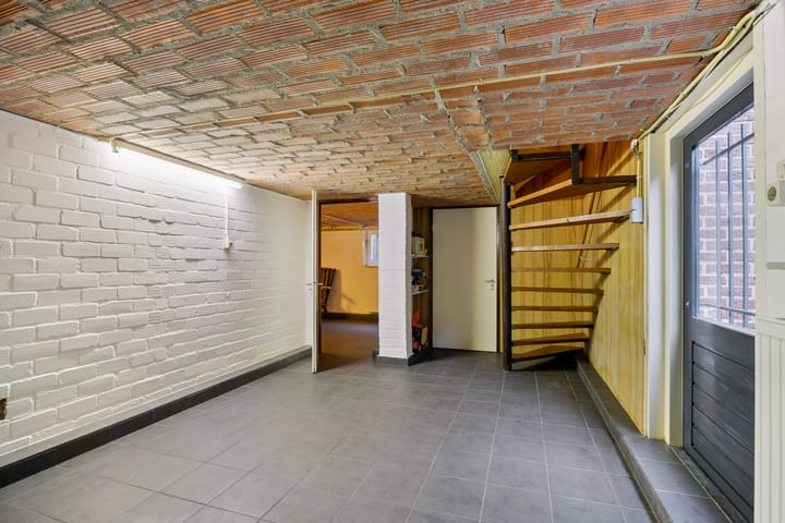 Foto 30 van Distelstraat 1