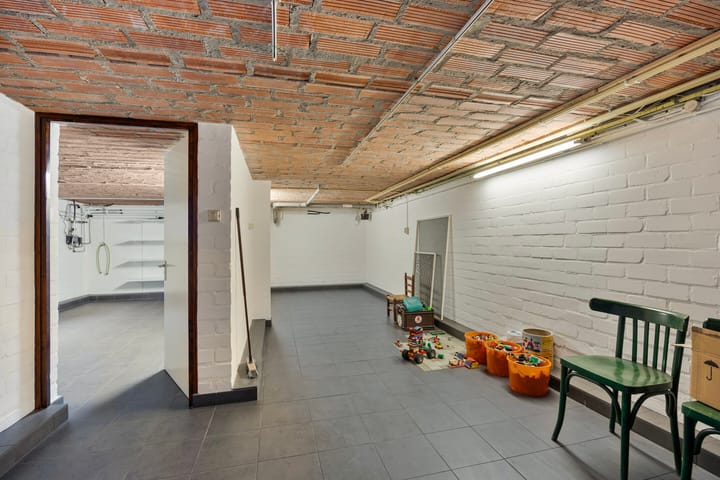 Foto 32 van Distelstraat 1