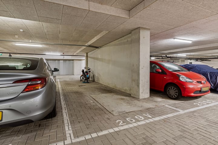 Foto 29 van Middenweg 259-V