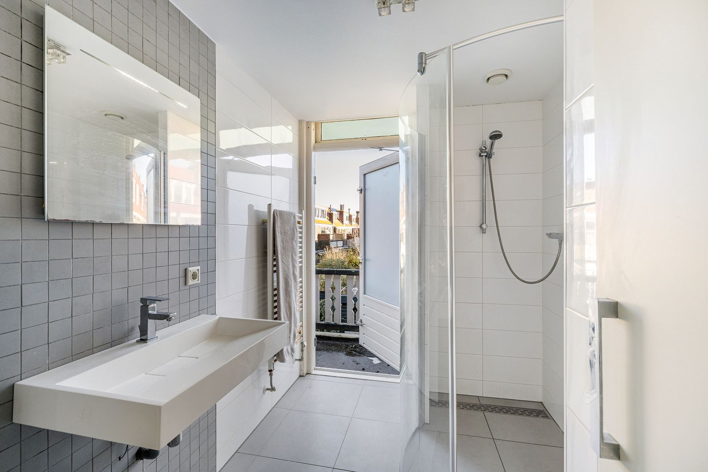 Foto 25 van Vondellaan 4